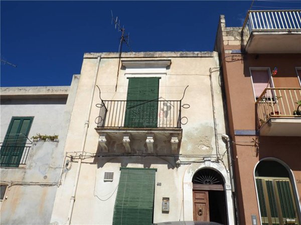 casa indipendente in vendita a Scicli