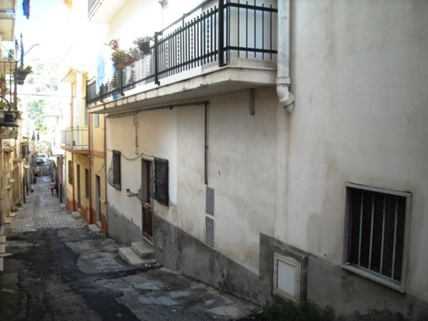 casa indipendente in vendita a Scicli