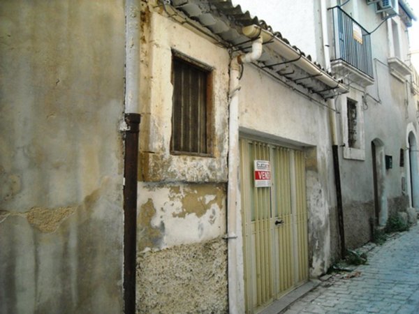 casa indipendente in vendita a Scicli