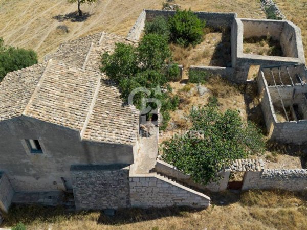 casale in vendita a Scicli