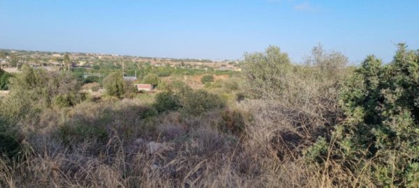 terreno agricolo in vendita a Scicli in zona Cava d'Aliga