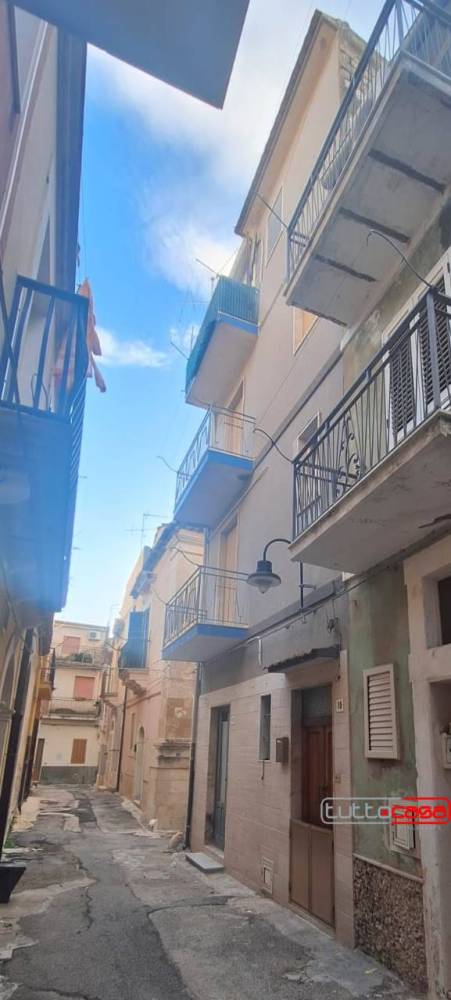 casa indipendente in vendita a Scicli