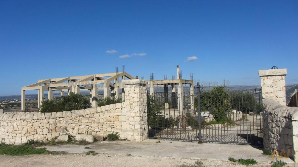 casa indipendente in vendita a Scicli