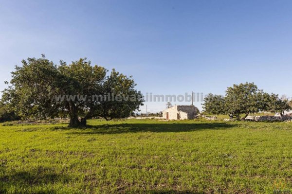 terreno agricolo in vendita a Scicli in zona Sampieri