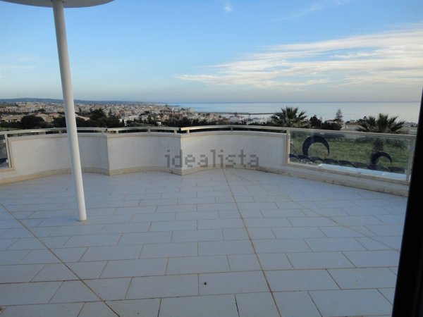 casa indipendente in vendita a Scicli in zona Donnalucata