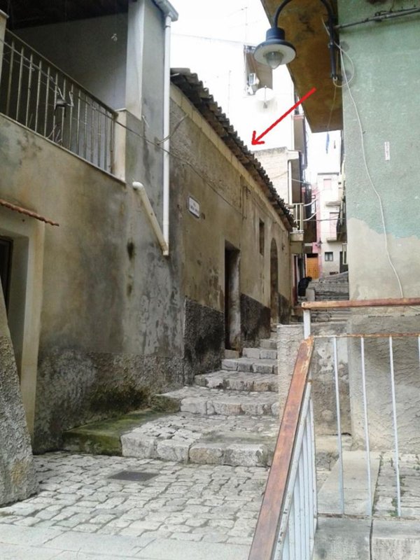 casa indipendente in vendita a Scicli