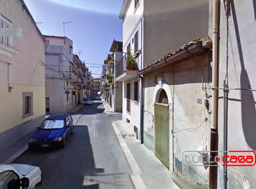 casa semindipendente in vendita a Scicli
