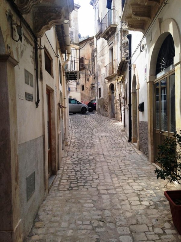 casa indipendente in vendita a Scicli