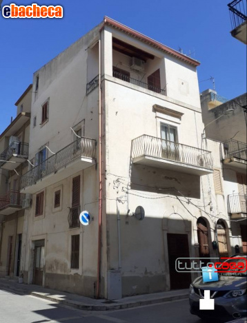 casa indipendente in vendita a Scicli