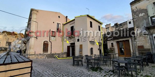 casa indipendente in vendita a Scicli