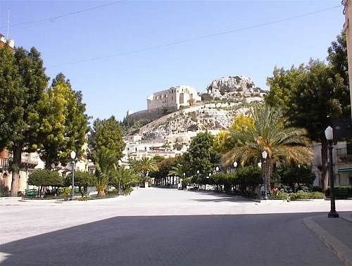 casa indipendente in vendita a Scicli