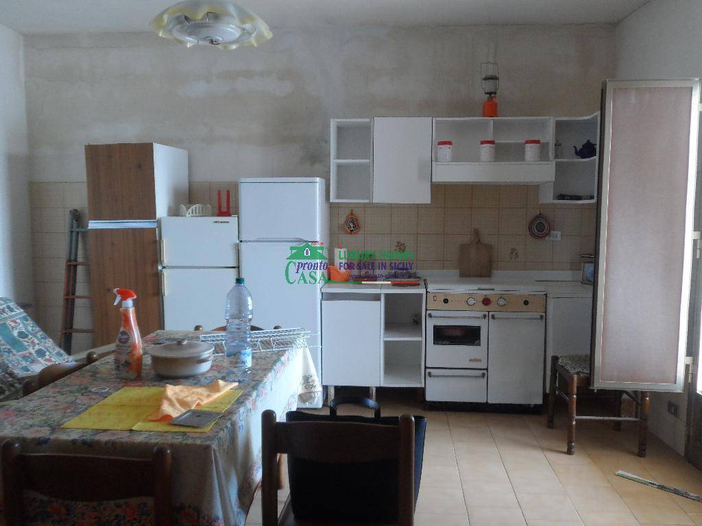 casa indipendente in vendita a Scicli in zona Donnalucata