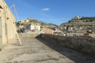 casa indipendente in vendita a Scicli
