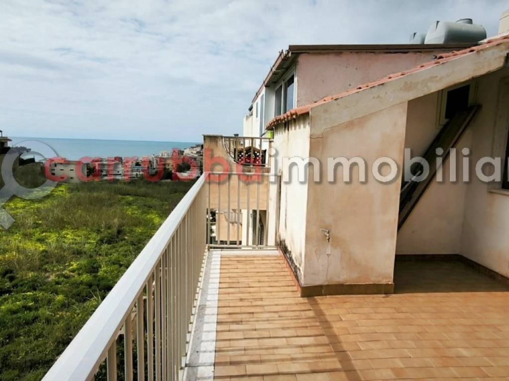 casa indipendente in vendita a Scicli in zona Cava d'Aliga