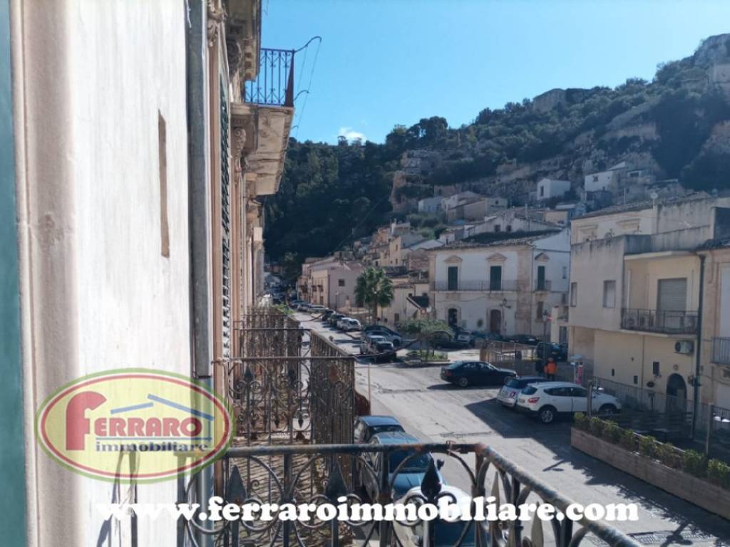casa indipendente in vendita a Scicli