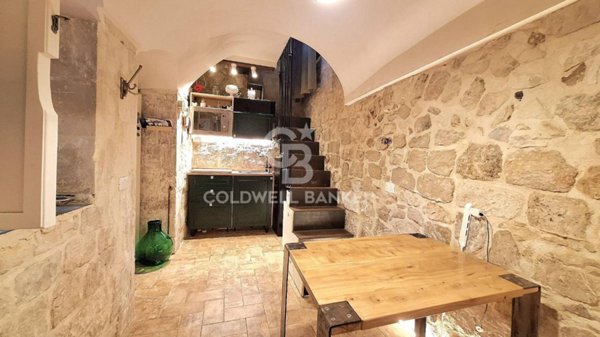 casa indipendente in vendita a Scicli
