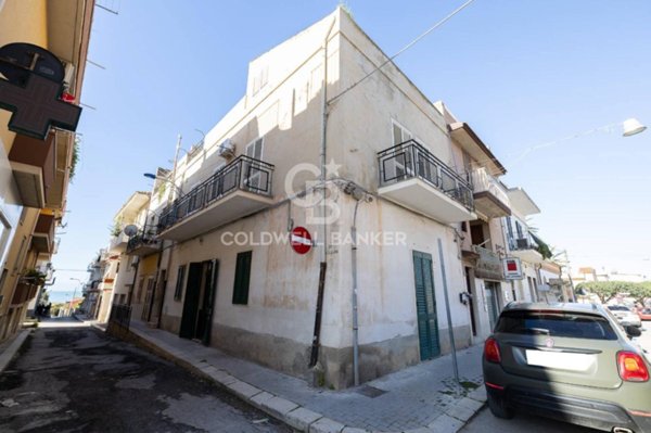 casa indipendente in vendita a Scicli in zona Donnalucata