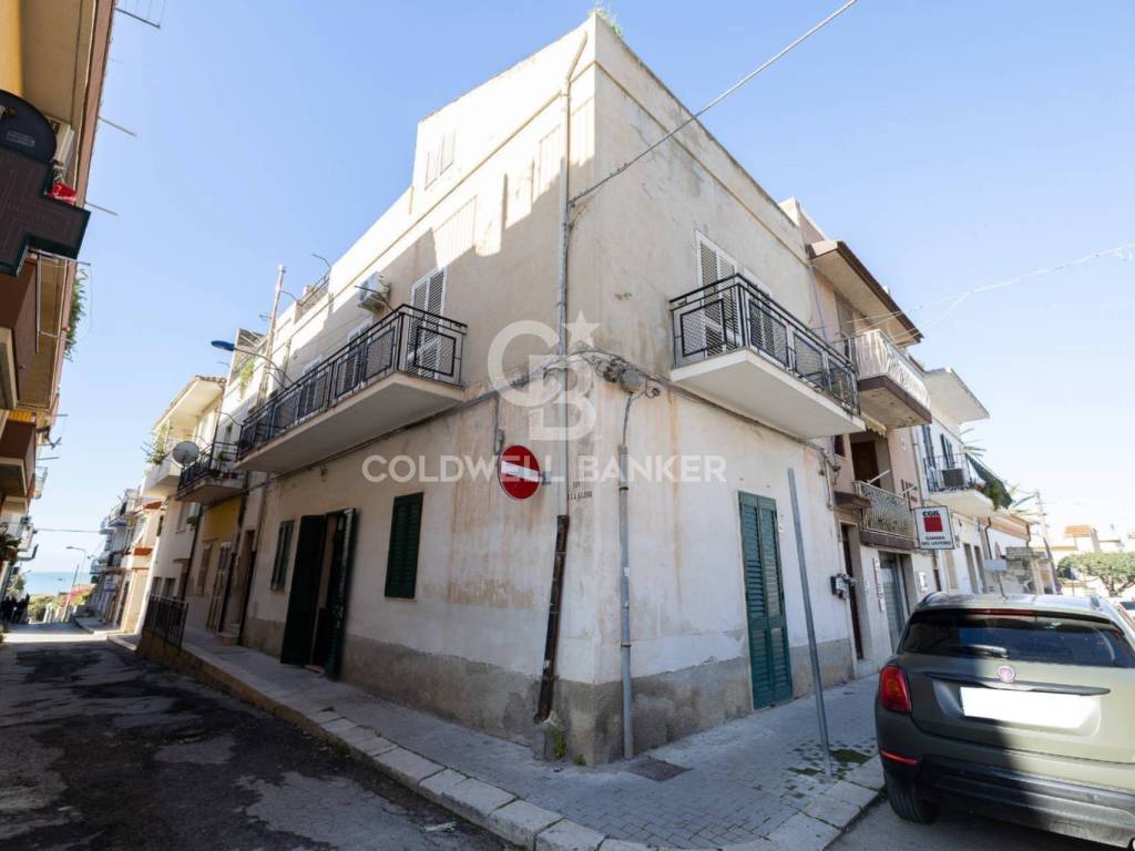 casa indipendente in vendita a Scicli in zona Donnalucata