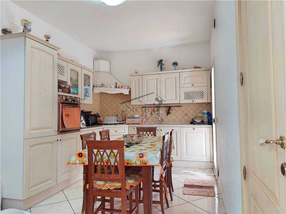 casa indipendente in vendita a Scicli