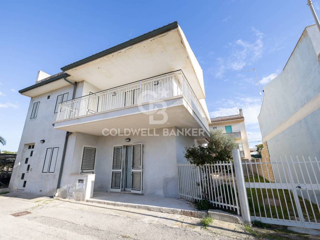casa indipendente in vendita a Scicli in zona Cava d'Aliga