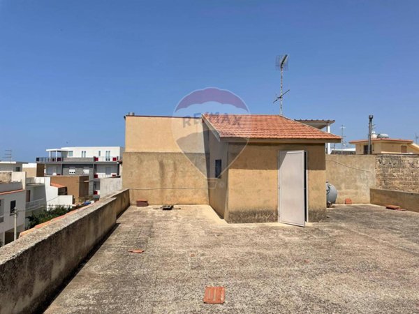 appartamento in vendita a Scicli in zona Donnalucata