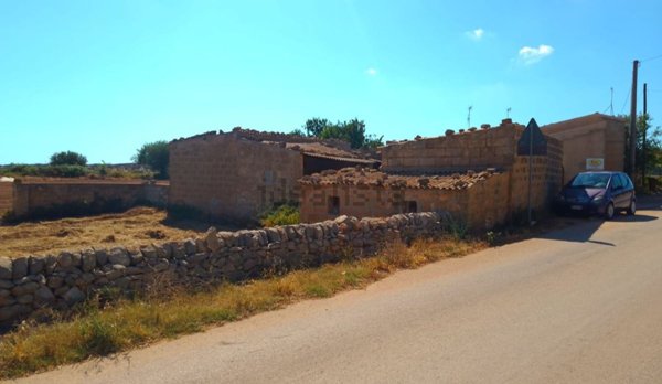 esavano in vendita a Scicli