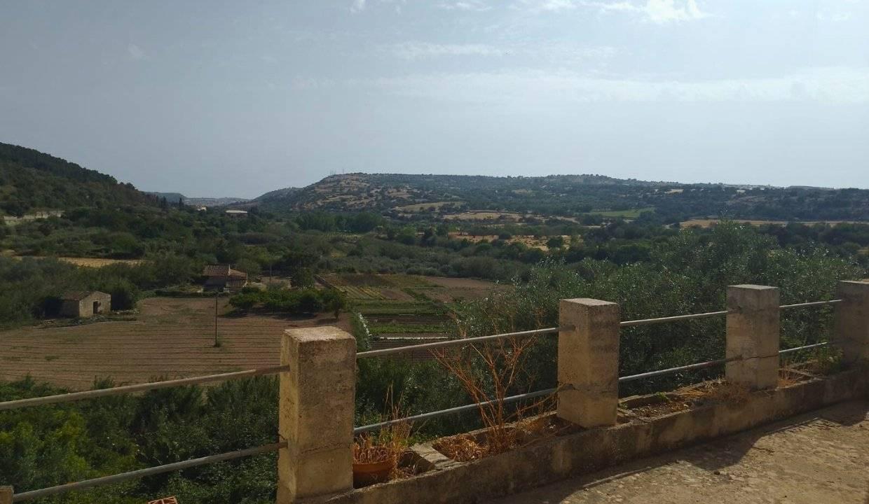 casa indipendente in vendita a Scicli