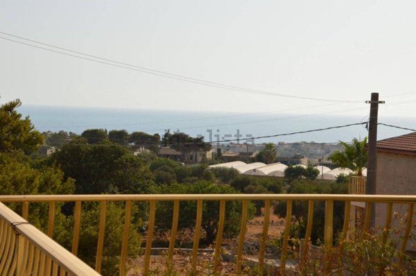 casa indipendente in vendita a Scicli in zona Cava d'Aliga
