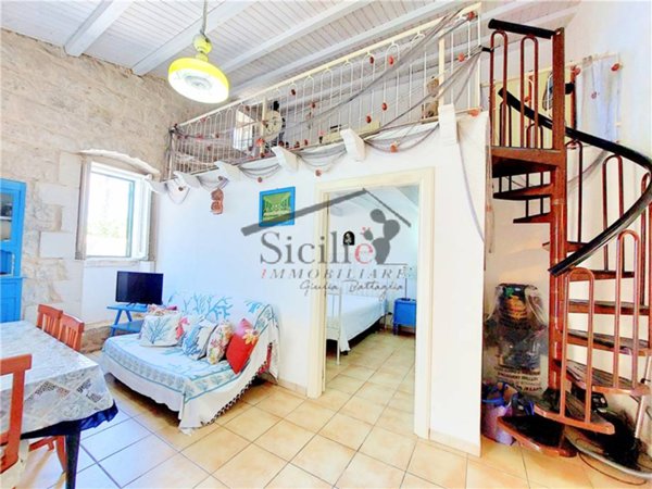 casa indipendente in vendita a Scicli in zona Donnalucata