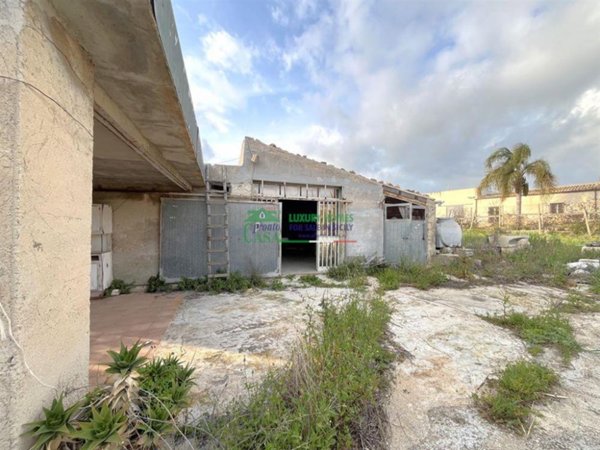 casa indipendente in vendita a Scicli in zona Cava d'Aliga