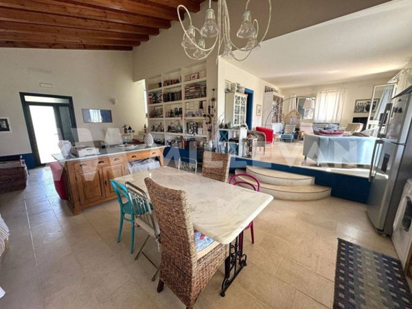 casa indipendente in vendita a Scicli in zona Sampieri