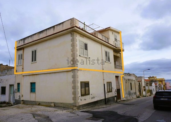 appartamento in vendita a Scicli in zona Cava d'Aliga
