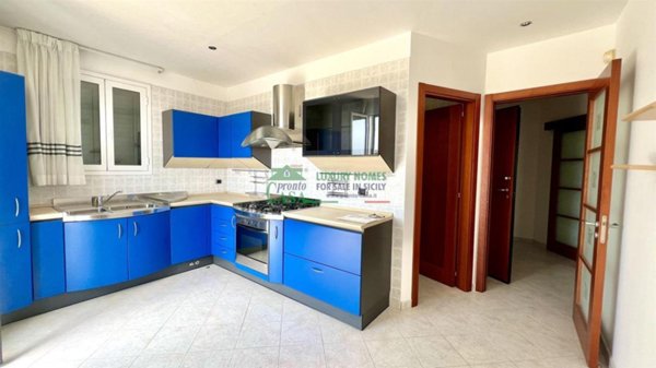 appartamento in vendita a Scicli in zona Donnalucata