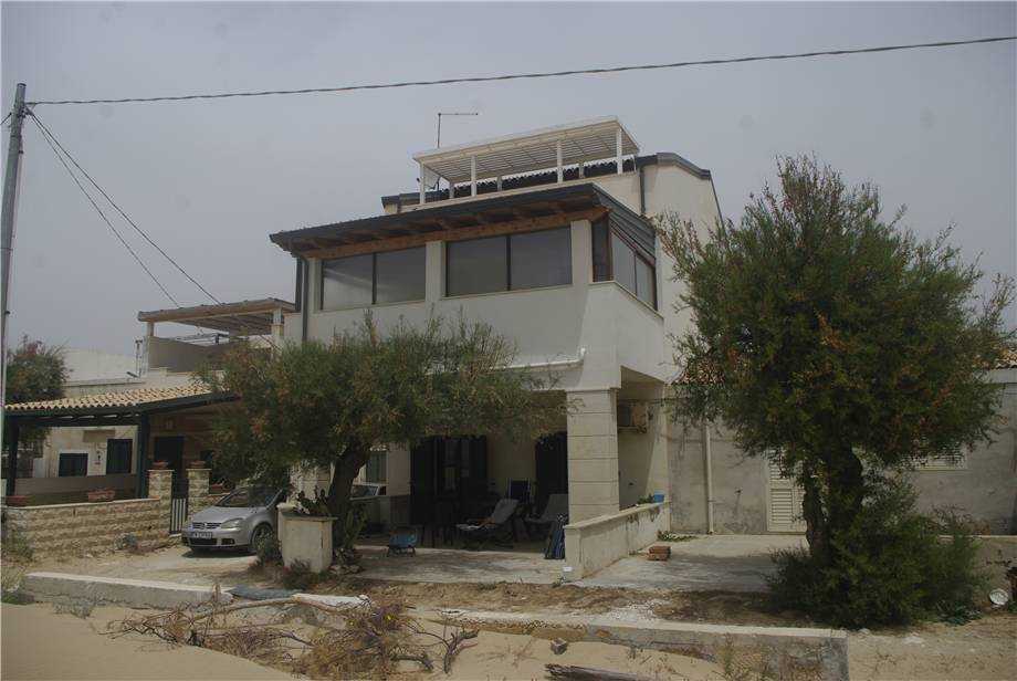 casa indipendente in vendita a Scicli in zona Donnalucata