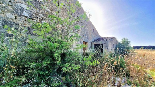 rudere in vendita a Scicli in zona Donnalucata