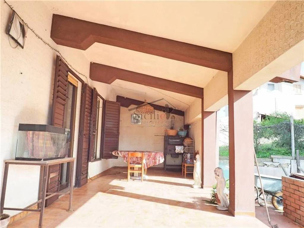 casa indipendente in vendita a Scicli