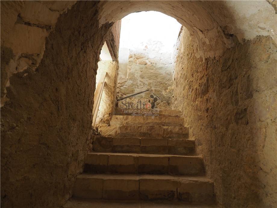 casa indipendente in vendita a Scicli