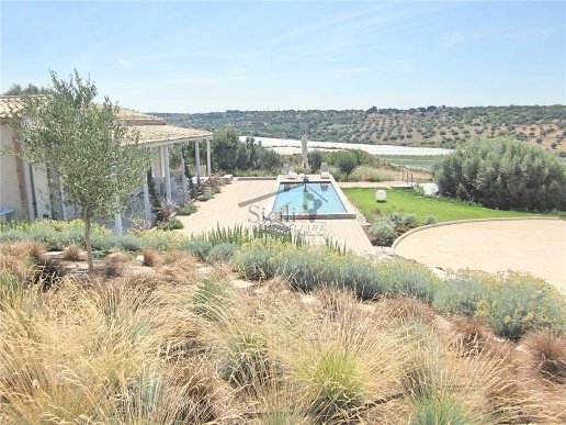 casa indipendente in vendita a Scicli