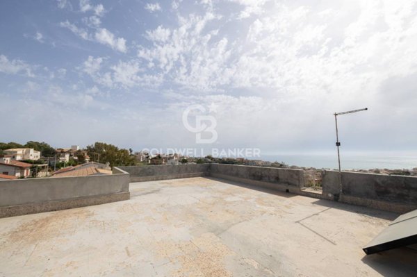 casa indipendente in vendita a Scicli in zona Cava d'Aliga