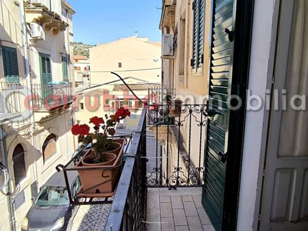 casa indipendente in vendita a Scicli in zona Donnalucata