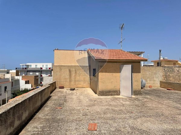 appartamento in vendita a Scicli in zona Donnalucata