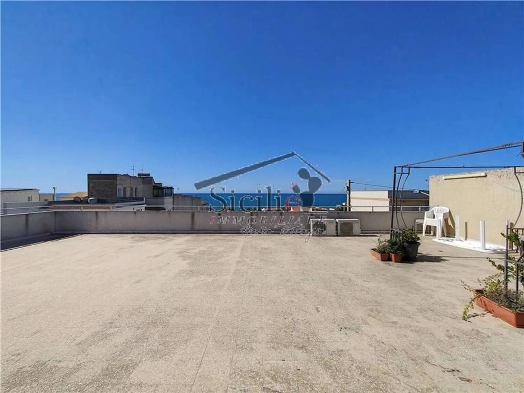 appartamento in vendita a Scicli in zona Cava d'Aliga