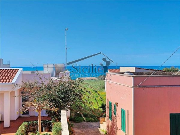 appartamento in vendita a Scicli in zona Cava d'Aliga