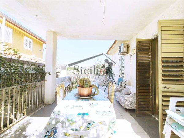 casa indipendente in vendita a Scicli in zona Cava d'Aliga