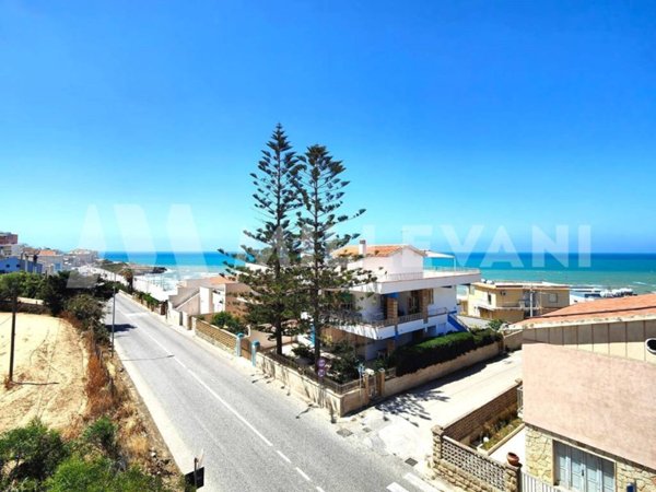 appartamento in vendita a Scicli in zona Cava d'Aliga