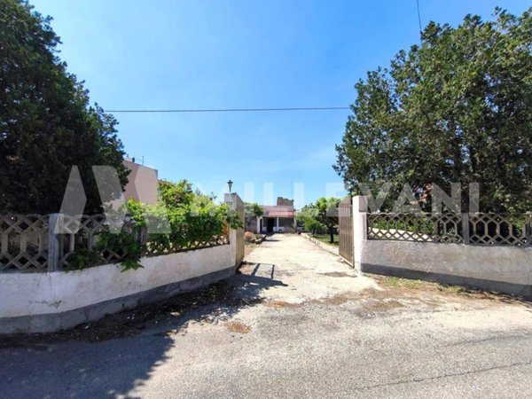 casa indipendente in vendita a Scicli in zona Cava d'Aliga