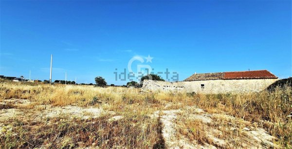 appartamento in vendita a Scicli in zona Donnalucata