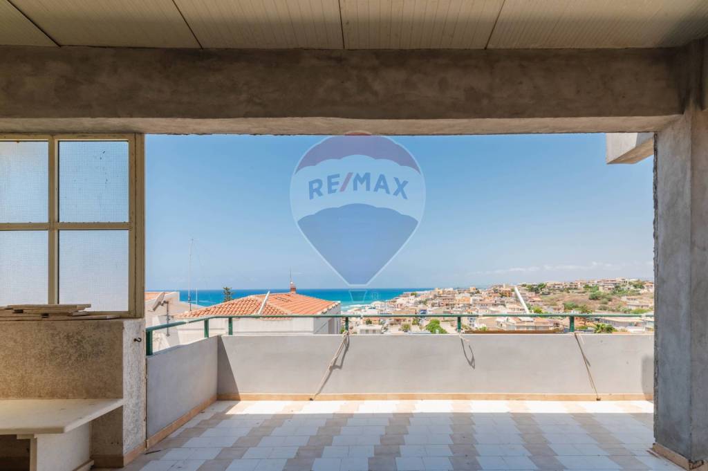 appartamento in vendita a Scicli in zona Cava d'Aliga