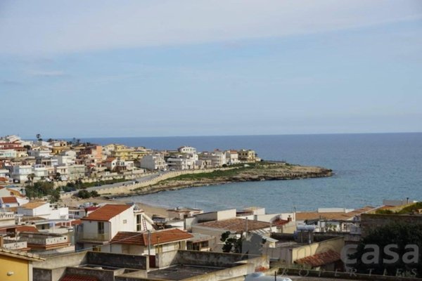 appartamento in vendita a Scicli in zona Cava d'Aliga