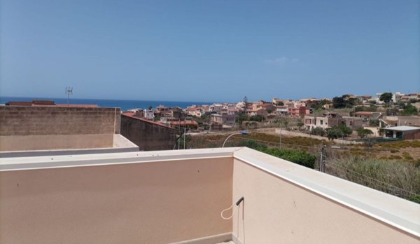 appartamento in vendita a Scicli in zona Cava d'Aliga